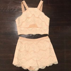 Two-piece set
